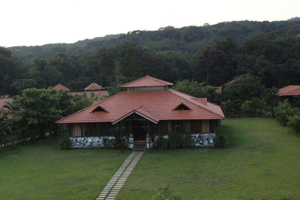 Shangri La Jungle Village Molem Екстериор снимка