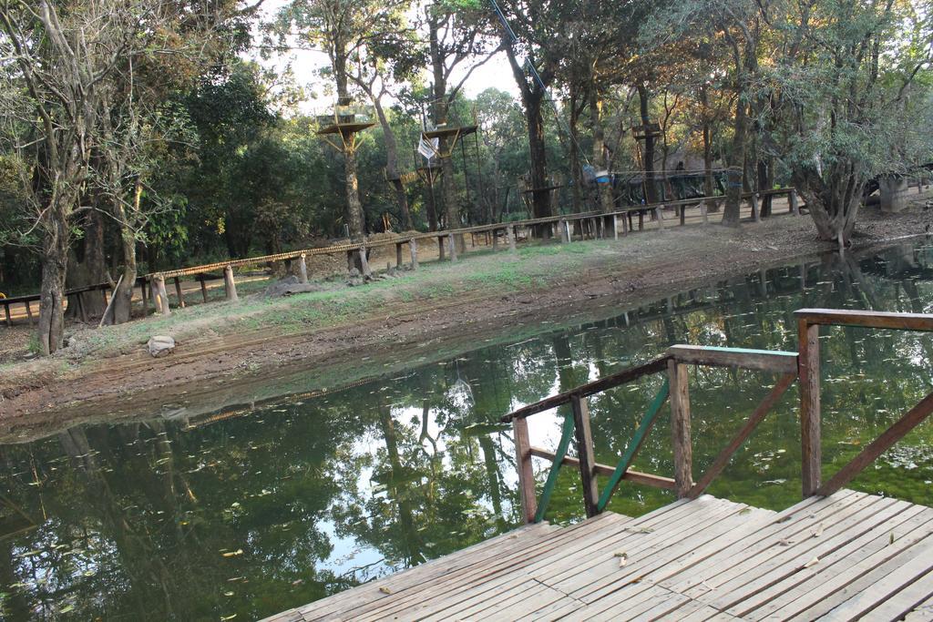Shangri La Jungle Village Molem Екстериор снимка